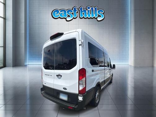 Avalanche 2022 Ford Transit-350 XLT