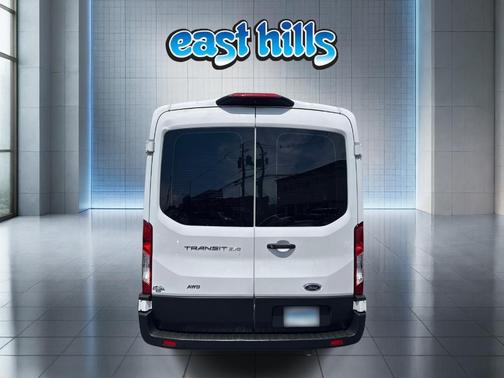 Avalanche 2022 Ford Transit-350 XLT