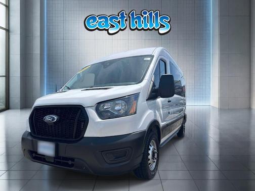 Oxford White 2022 Ford Transit-350 XLT