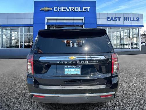 2024 Chevrolet Suburban LT