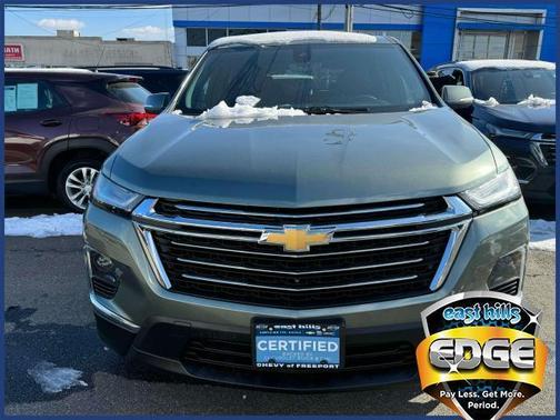 2022 Chevrolet Traverse LT Cloth