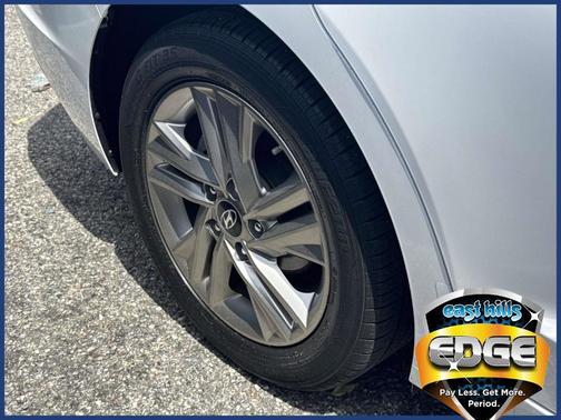 Quartz White 2019 Hyundai ELANTRA Value Edition