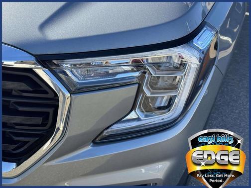 Sterling 2023 GMC Terrain SLE