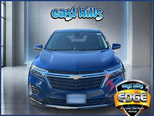 Blue Glow Metallic 2022 Chevrolet Equinox 1LT