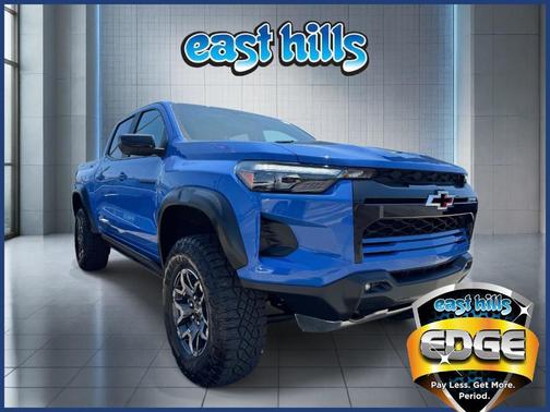 Reef Blue Metallic 2025 Chevrolet Colorado ZR2