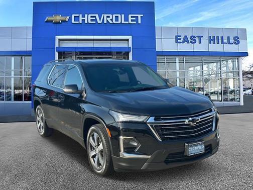 2022 Chevrolet Traverse LT Leather