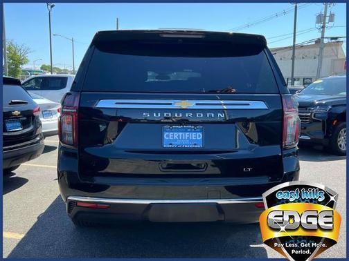 2023 Chevrolet Suburban LT