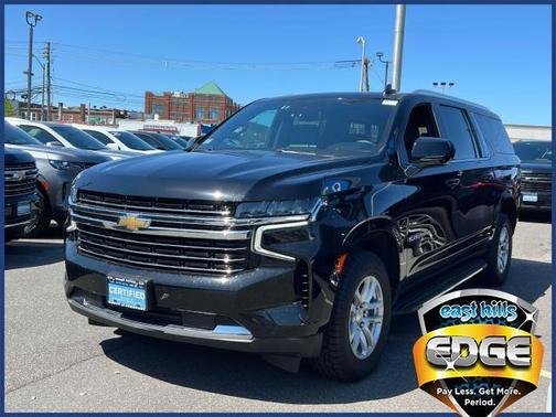 2023 Chevrolet Suburban LT