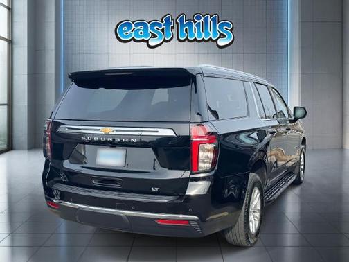 2024 Chevrolet Suburban LT