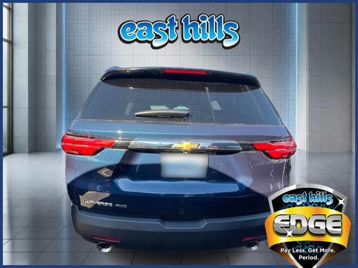 Northsky Blue Metallic 2023 Chevrolet Traverse LT Leather