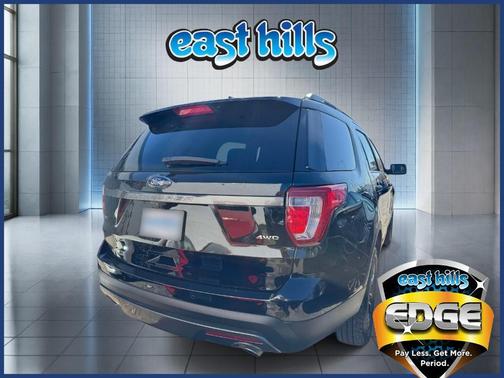 Blue 2017 Ford Explorer XLT