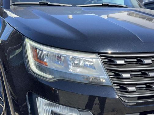 Shadow Black 2017 Ford Explorer XLT