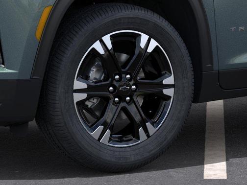 Green Metallic 2027 Chevrolet Traverse LT