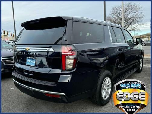 2023 Chevrolet Suburban LT