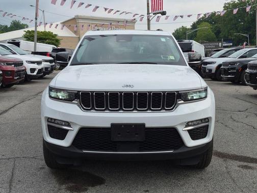Bright White Clearcoat 2023 Jeep Grand Cherokee 4xe Base
