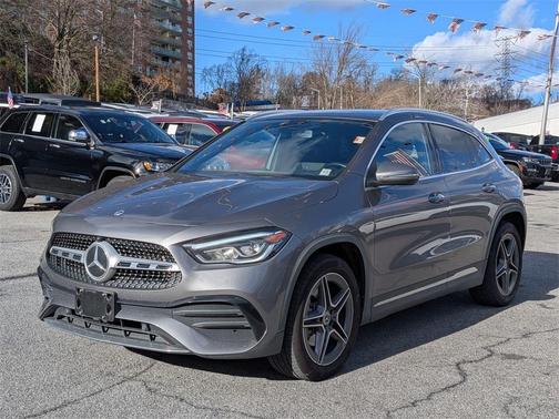 2022 Mercedes-Benz GLA 250 Base 4MATIC