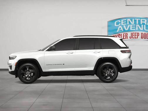 Bright White Clearcoat 2024 Jeep Grand Cherokee Limited