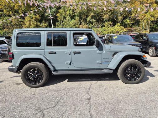 Anvil Clearcoat 2024 Jeep Wrangler 4xe Sahara