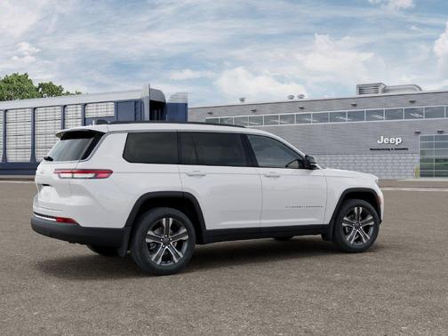 Bright White Clearcoat 2027 Jeep Grand Cherokee L Limited