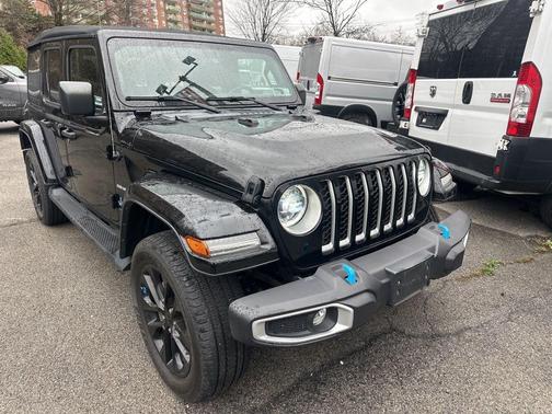 Black Clearcoat 2023 Jeep Wrangler 4xe Sahara