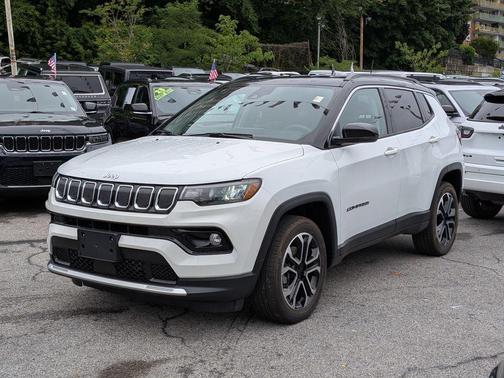 Bright White Clearcoat 2022 Jeep Compass Limited