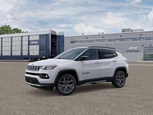 Bright White Clearcoat 2026 Jeep Compass Limited