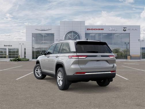 2025 Jeep Grand Cherokee Laredo X