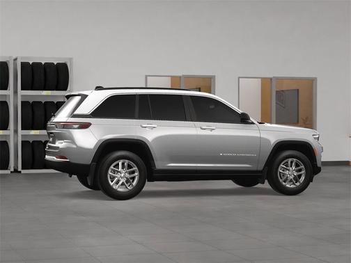 2025 Jeep Grand Cherokee Laredo X