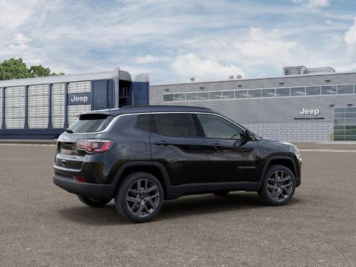 Diamond Black 2026 Jeep Compass Limited