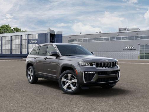 Metallic 2026 Jeep Grand Cherokee Limited
