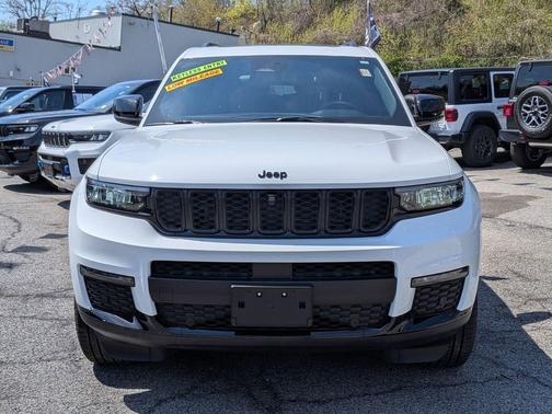 Bright White Clearcoat 2025 Jeep Grand Cherokee L Limited