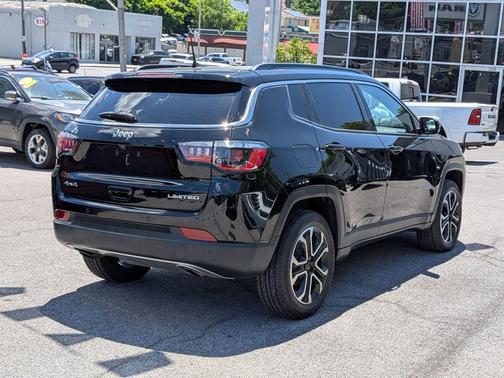 Diamond Black 2023 Jeep Compass Limited