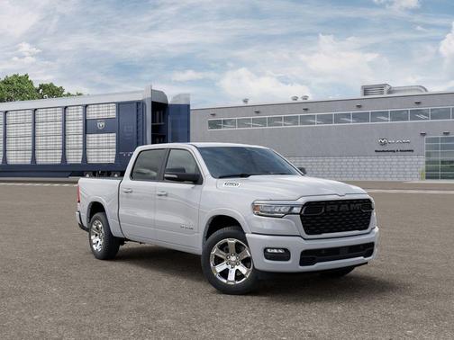 Bright White Clearcoat 2026 RAM 1500 Big Horn/Lone Star