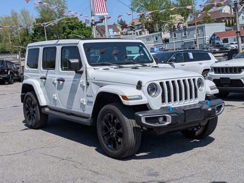 Bright White Clearcoat 2023 Jeep Wrangler 4xe Sahara