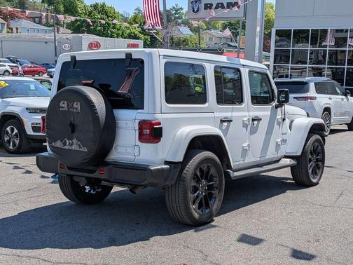 Bright White Clearcoat 2023 Jeep Wrangler 4xe Sahara
