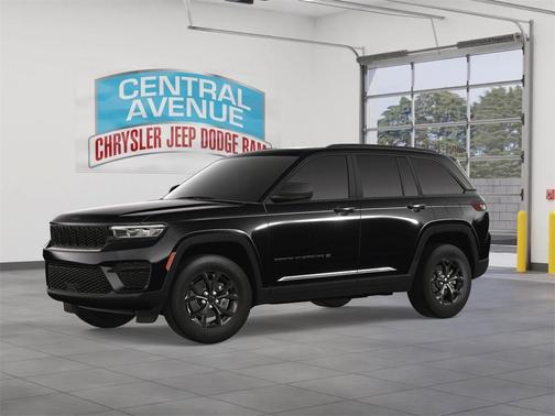 2025 Jeep Grand Cherokee Laredo