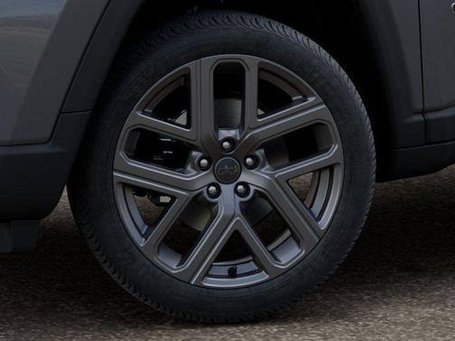 Sting Gray Clearcoat 2026 Jeep Compass Limited