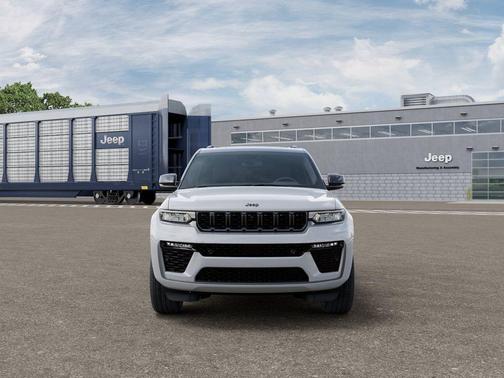 Bright White Clearcoat 2026 Jeep Grand Cherokee Summit