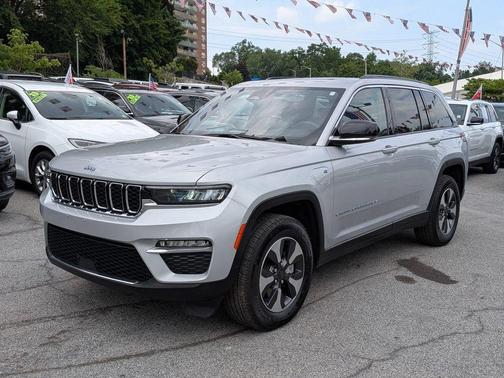 Silver Zynith 2024 Jeep Grand Cherokee 4xe Base