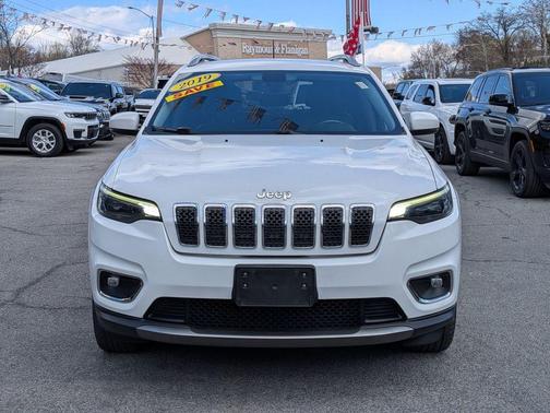 Bright White Clearcoat 2019 Jeep Cherokee Limited