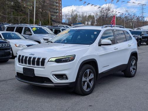 Bright White Clearcoat 2019 Jeep Cherokee Limited