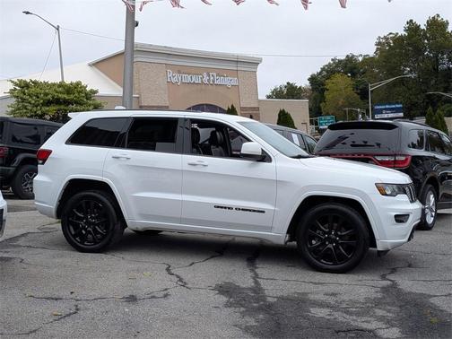 2020 Jeep Grand Cherokee Altitude