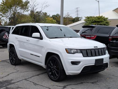 2020 Jeep Grand Cherokee Altitude