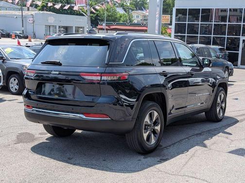 Midnight Sky 2023 Jeep Grand Cherokee 4xe Base