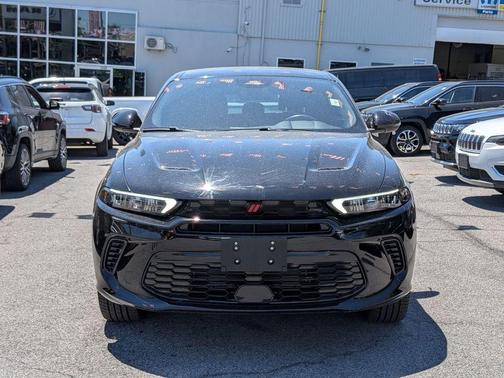 8 BALL 2024 Dodge Hornet R/T
