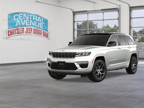 2025 Jeep Grand Cherokee Summit