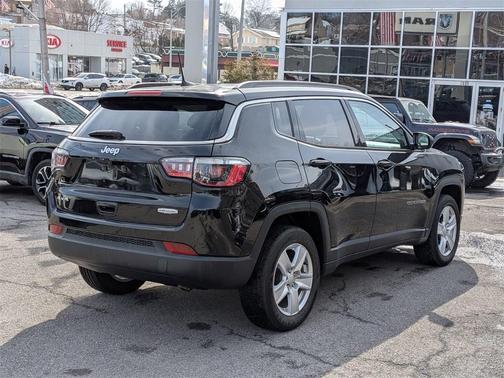 2022 Jeep Compass Latitude