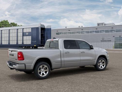 Silver Zynith 2026 RAM 1500 Big Horn/Lone Star