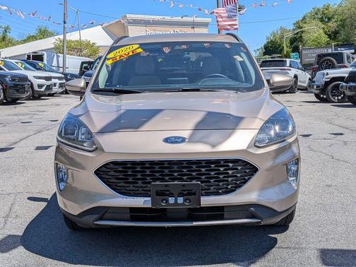 Desert Gold Metallic 2020 Ford Escape SEL