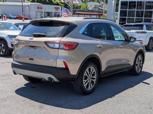 Desert Gold Metallic 2020 Ford Escape SEL